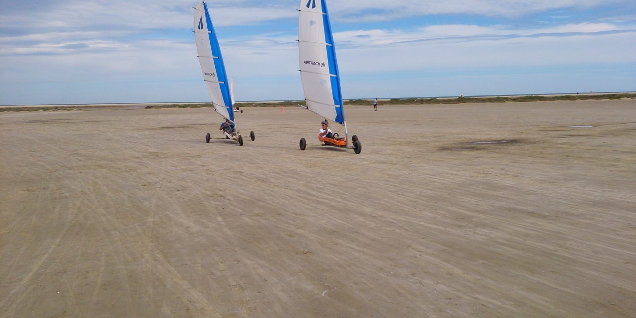 Bolide sur le sable