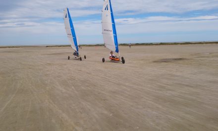 Bolide sur le sable