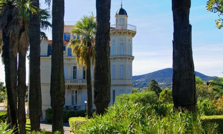SAINTE-MAXIME, 100 ans de tourisme !