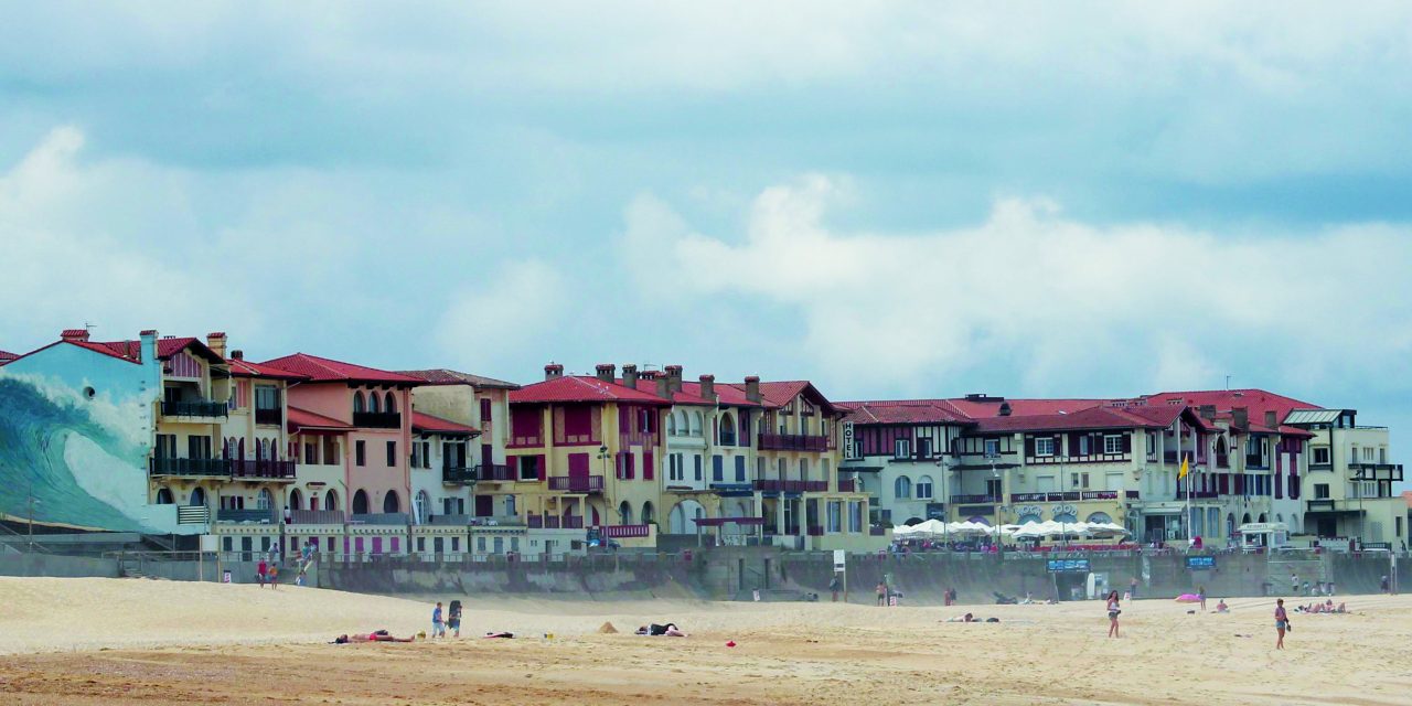 Hossegor des années 20 et ses villas basco-landaises