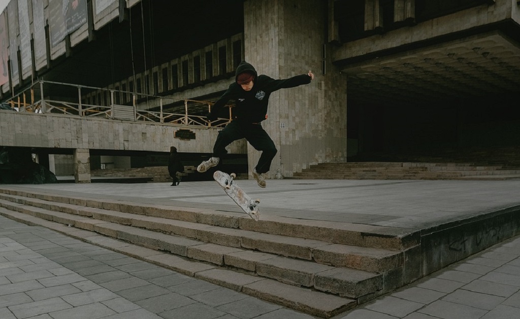 STAGE SKATEBOARD SPÉCIAL BOWL