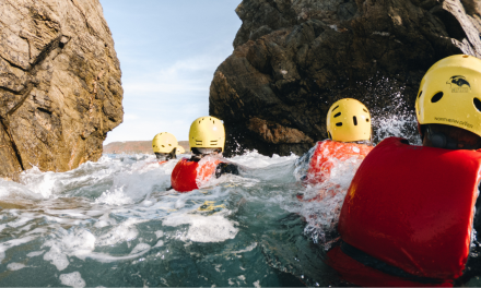 Faites l’expérience du coasteering !