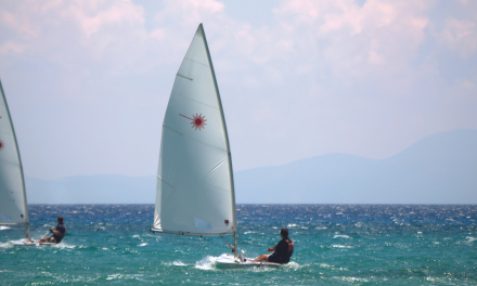 Initiation à la voile à Société Nautique du Golfe des Lecques