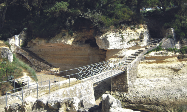 Le Sentier des Douaniers, près de Saint-Palais-sur-Mer, trésor naturel