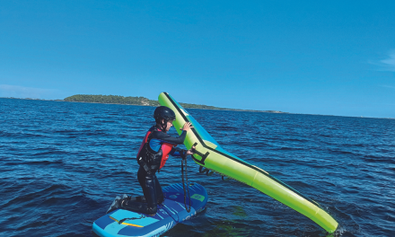 Faire de la wingfoil à Peyriac-de-Mer