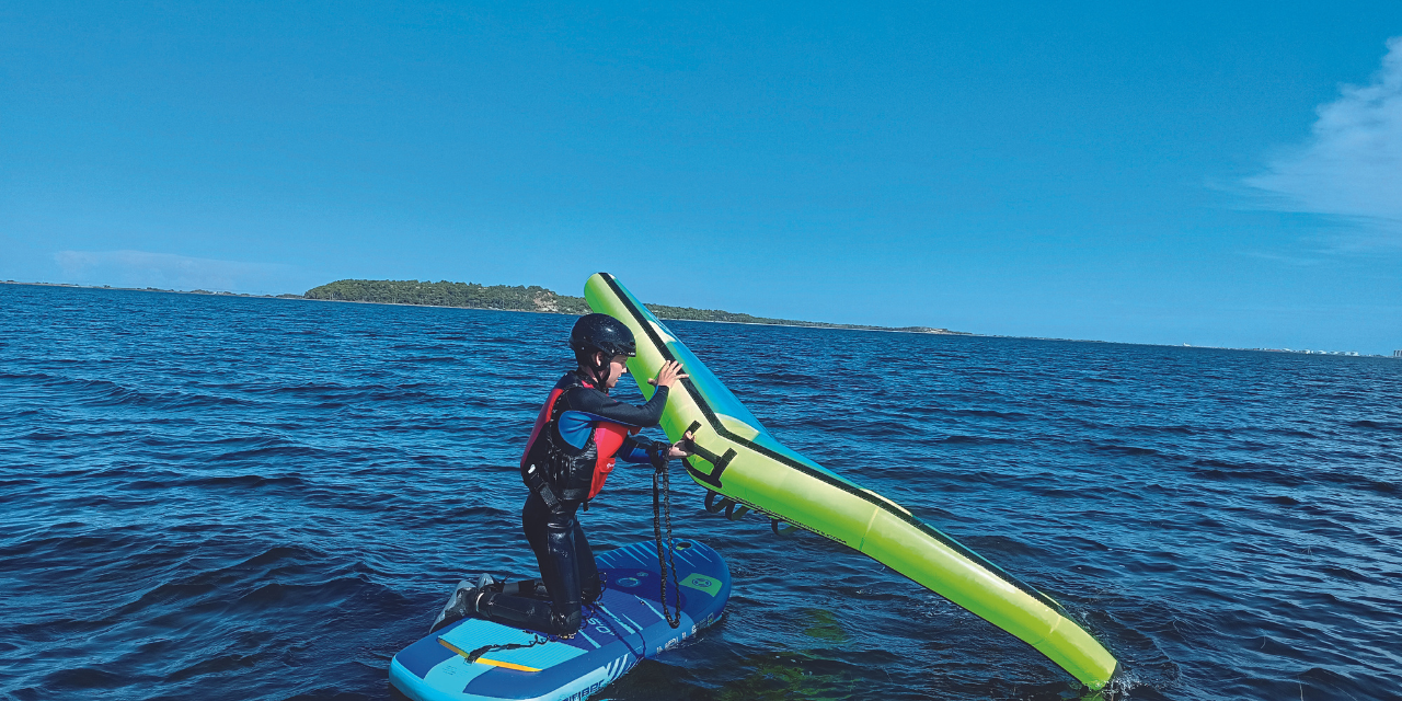 Faire de la wingfoil à Peyriac-de-Mer