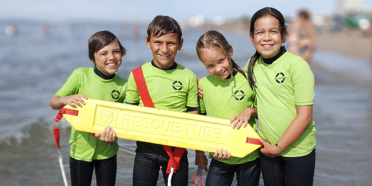 Stage de mini-sauveteur à Narbonne-plage