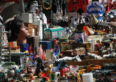 MARCHE AUX PUCES DE SÈTE