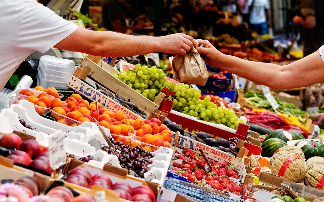 Petit marché alimentaire du Pin