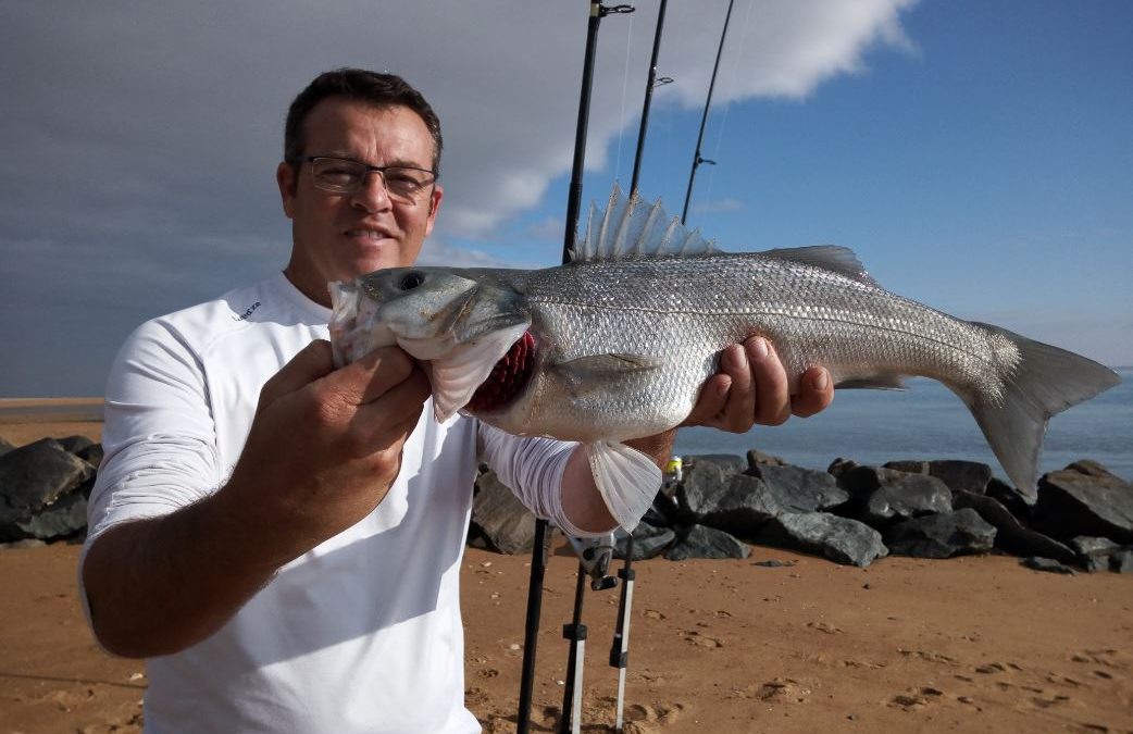 Sortie pêche au surf casting, en bord de plage