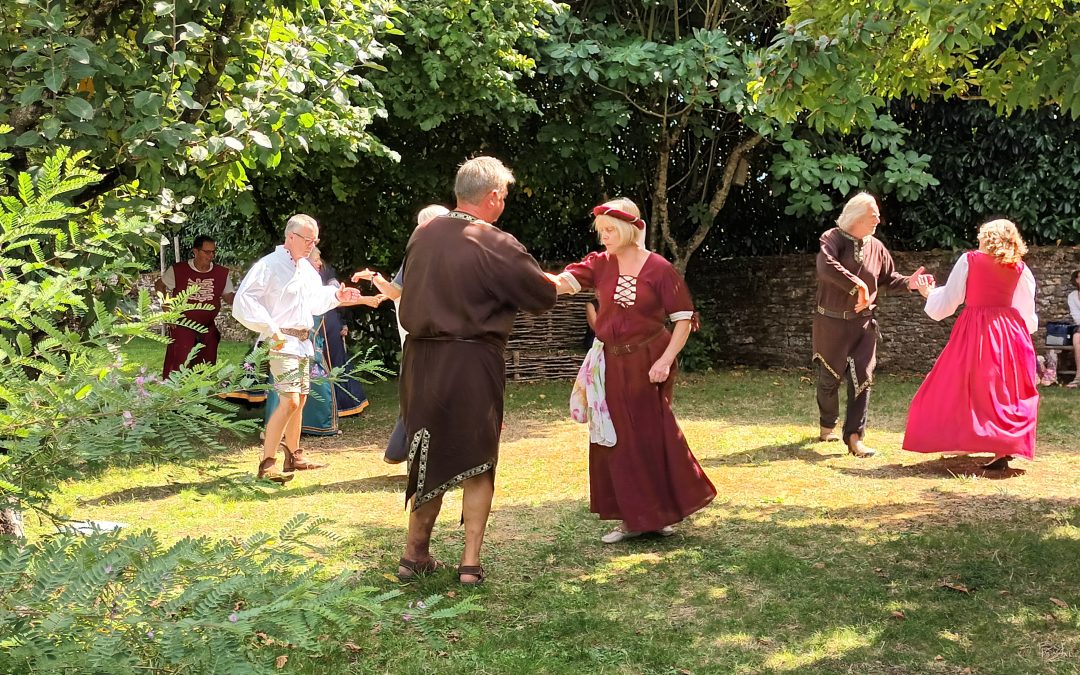 DÉMONSTRATIONS DE DANSES MÉDIÉVALES