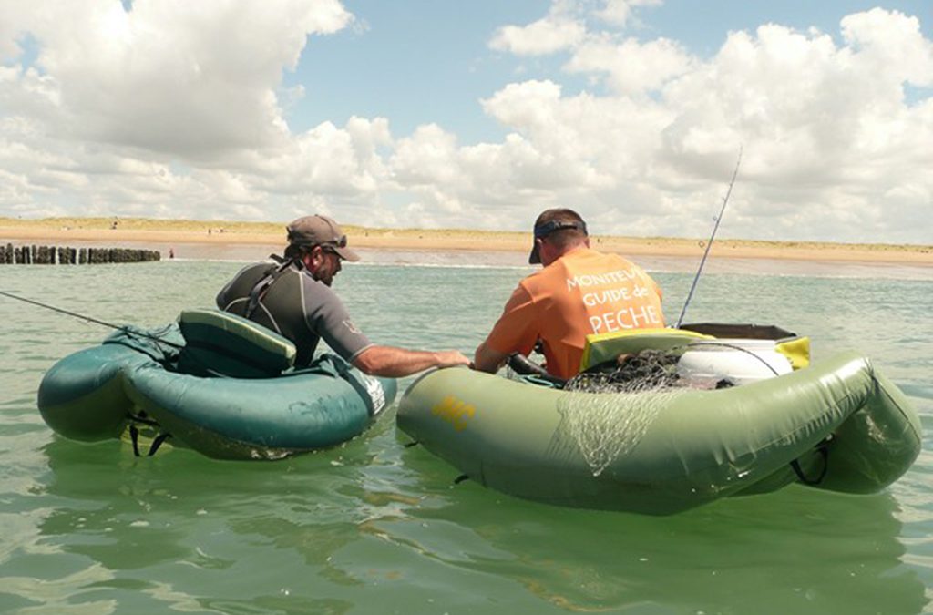Sortie pêche du bar au leurre en float tube