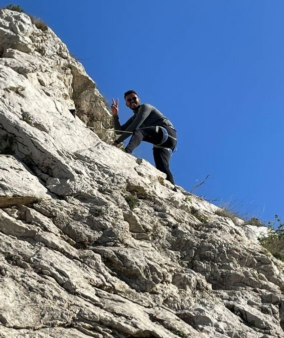 Initiation escalade dans les calanques