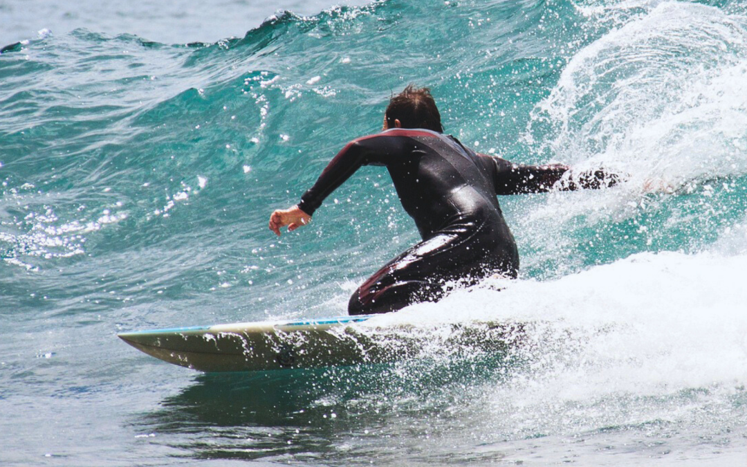 Sports nautiques à l&rsquo;Île de Ré : glisse, voile et nature