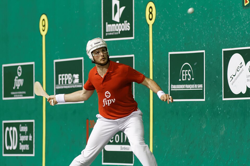 2013_Basque_Pelota_World_Cup_-_Paleta_Cuero_-_France_vs_Spain_29